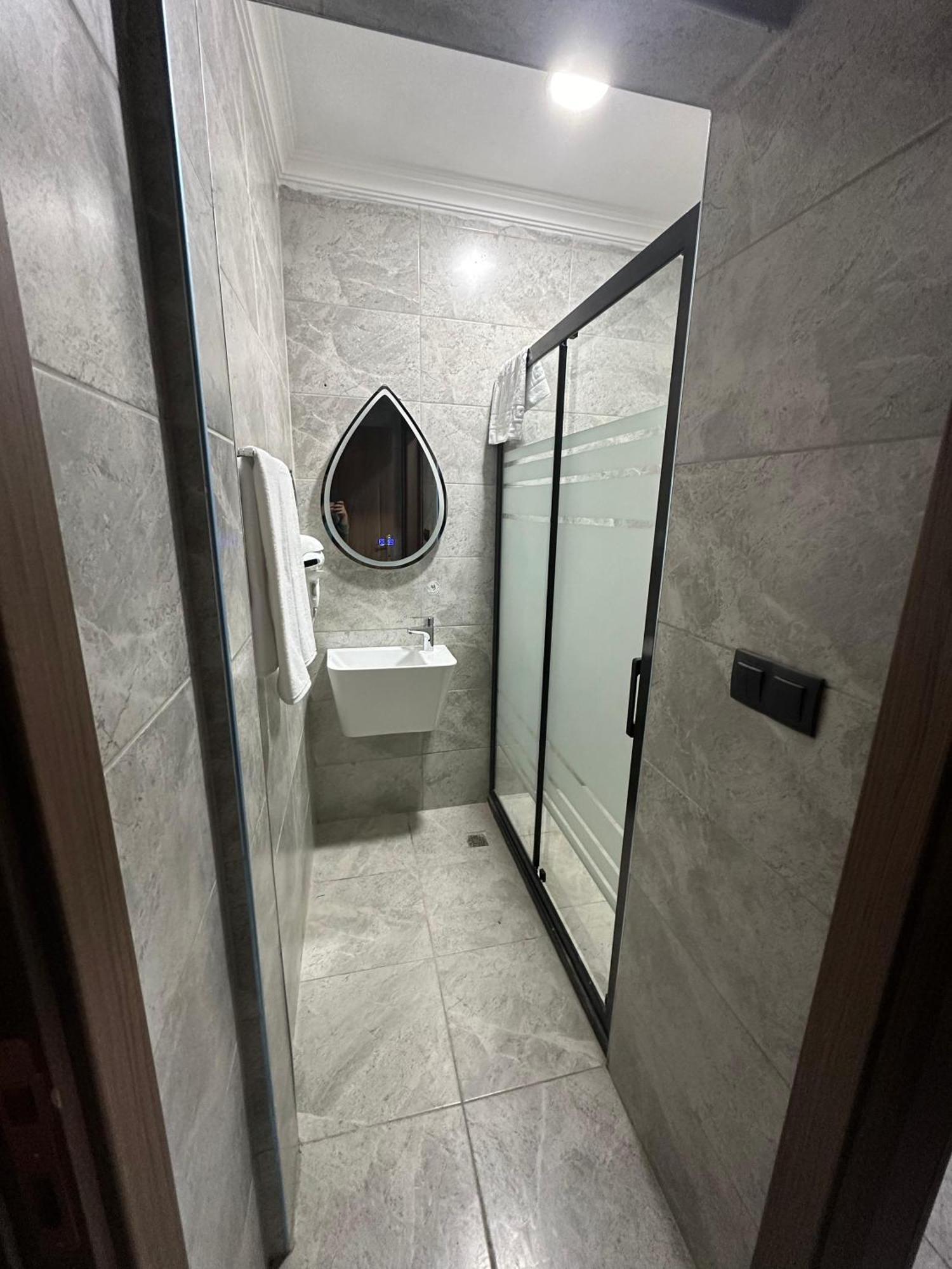 Rays Hotel Bakirkoey City Center Istanbul Exterior photo
